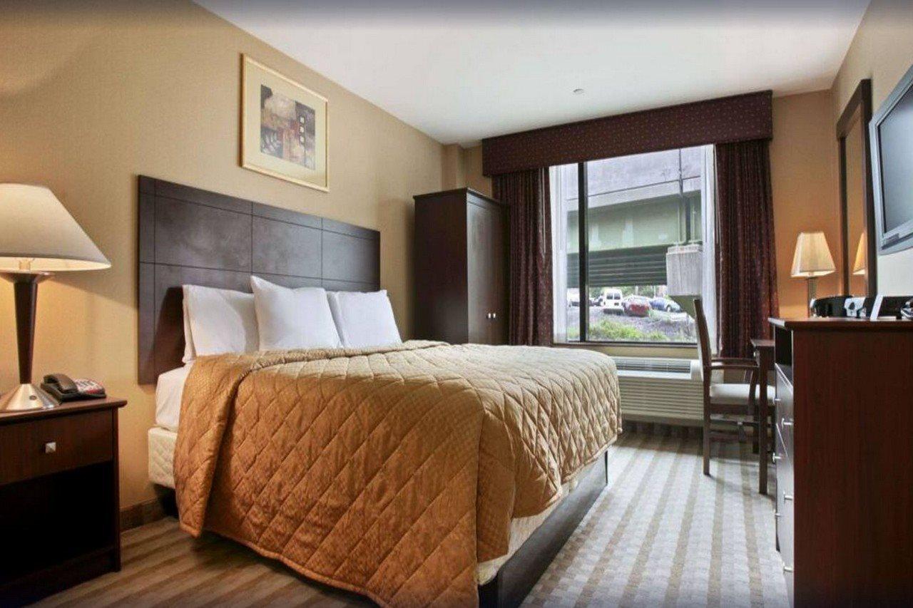 Days Inn Bronx New York Exteriör bild